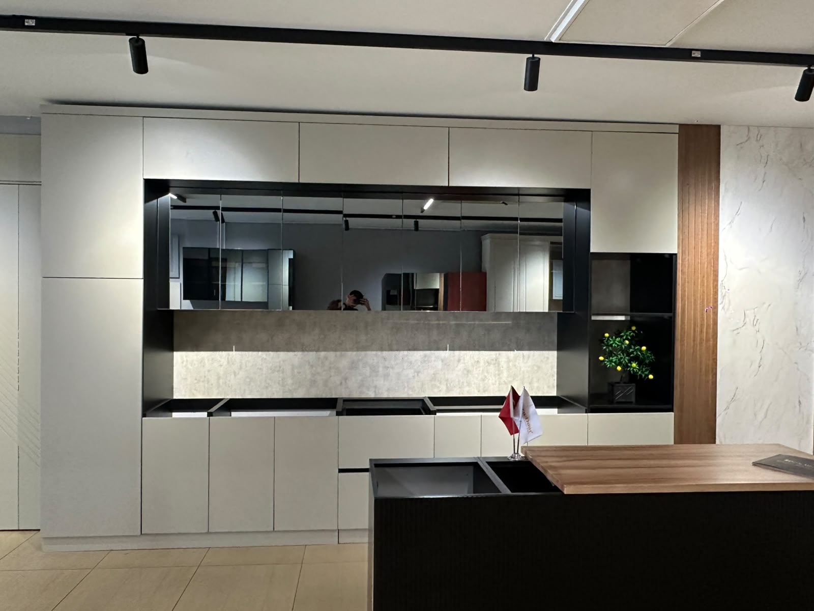 Showroom